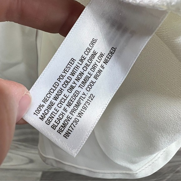 A New Day Tank Top Women's Size XS Ivory Scoop Neck Casual Sleeveless Pullover - Picture 3 of 11